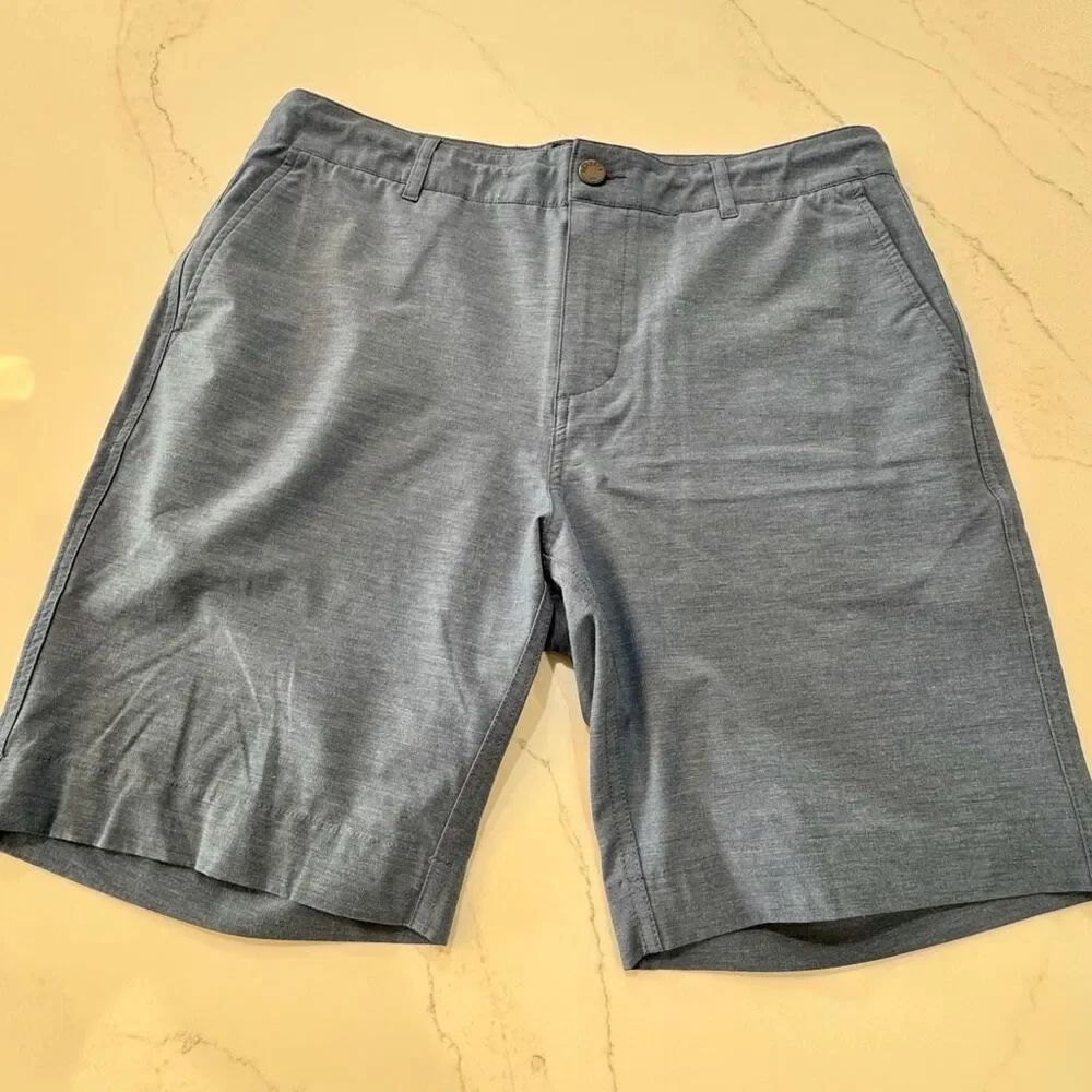 Faherty All Day Shorts. Heather Blue. Size 33.